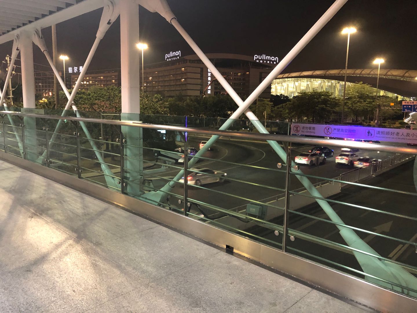 立交桥开元网站登录入口管防护栏